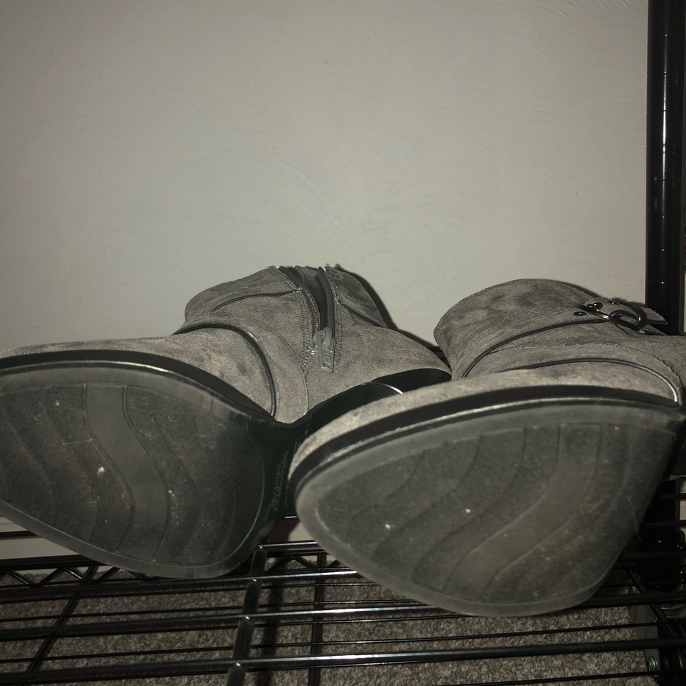Christian Siriano booties - Picture 3 of 4